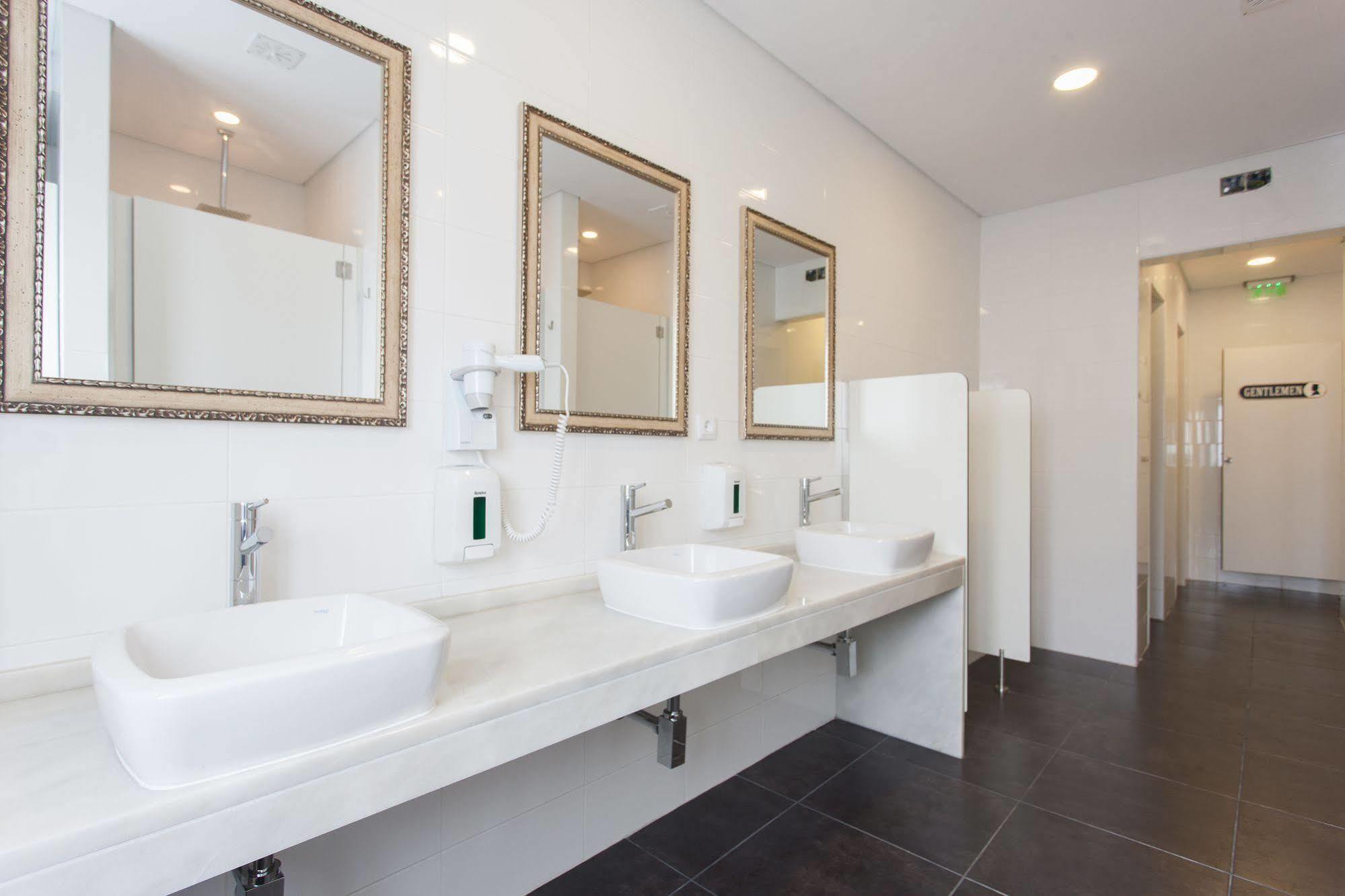Be Lisbon Residence & Hostel Estefania Ngoại thất bức ảnh